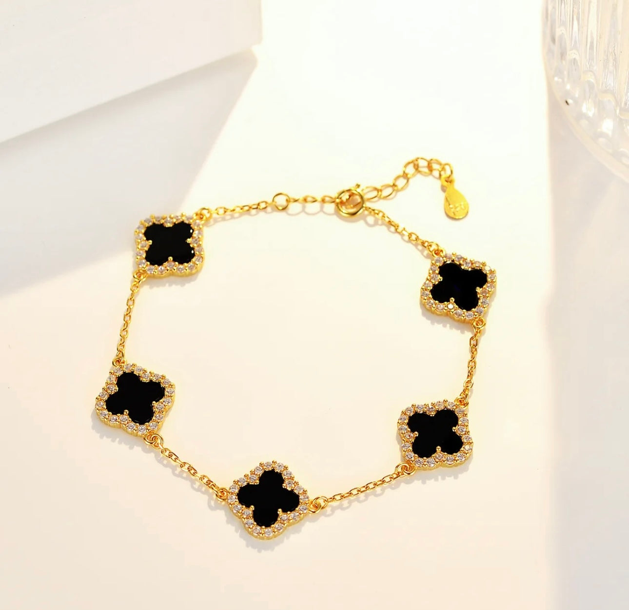 Noir Clover Bracelet