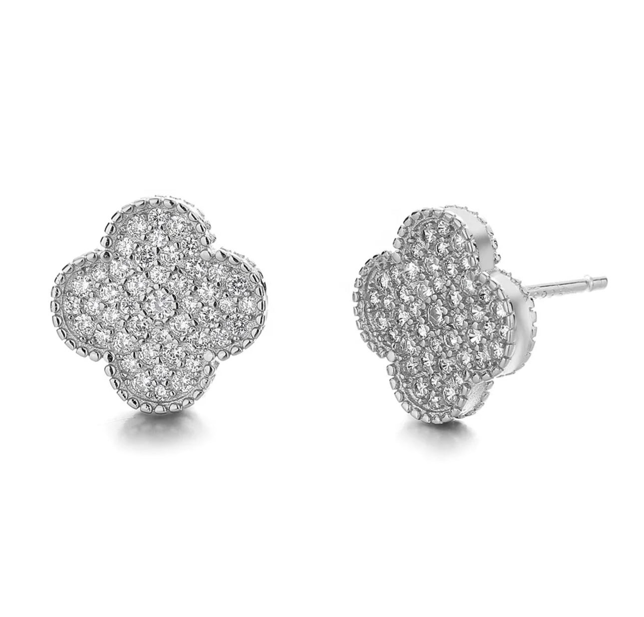 Bloom Clover Earrings