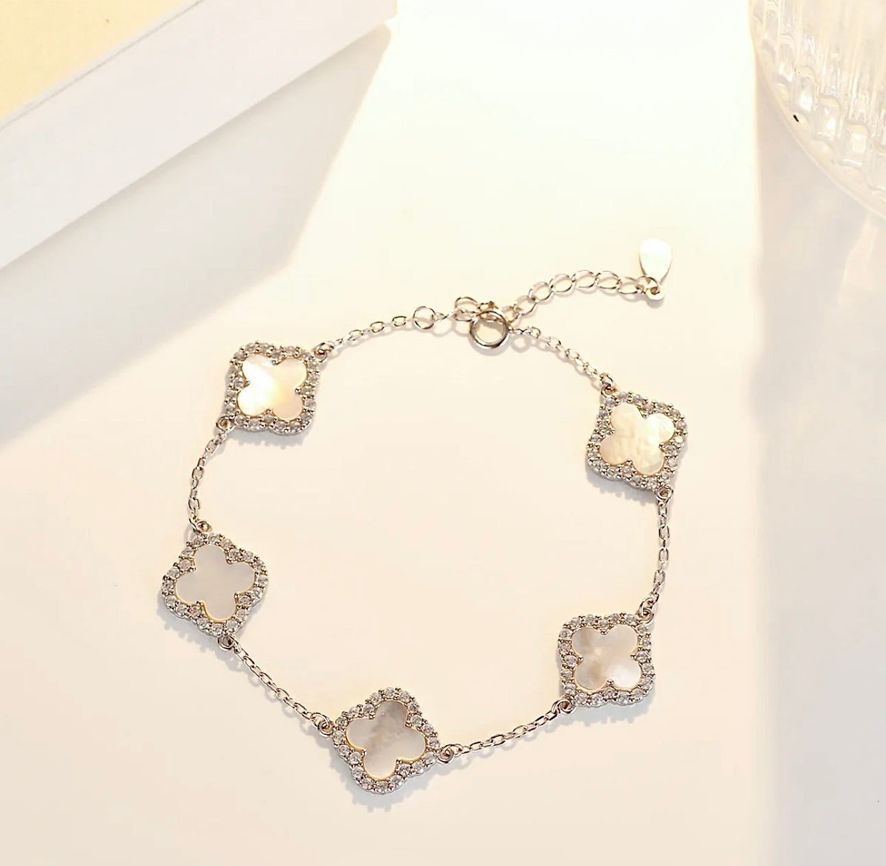 Pearl Clover Bracelet